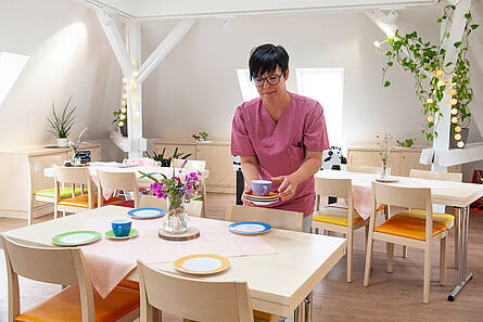 Wir suchen Sie als Hauswirtschaftskraft im Kinderhospiz Magdeburg Stellenangebot Hauswirtschaftskraft im Kinderhospiz Magdeburg