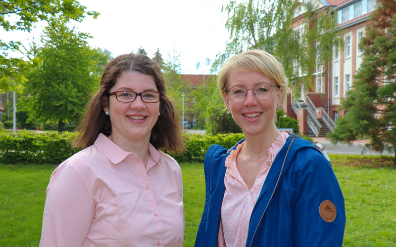 Quartiersmanagerinnen Sophie Schönemann und Kerstin Schneemilch